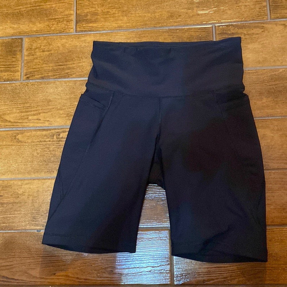Old Navy Powersoft Bike Shorts